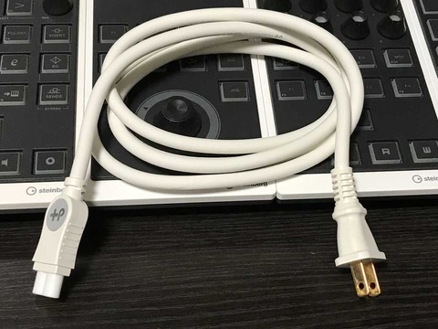 oyaide-macmini-powercable2
