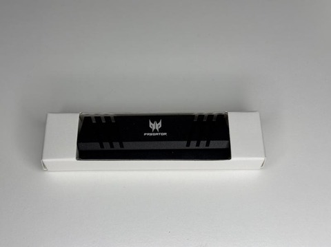 acer-predator-gm7000-02